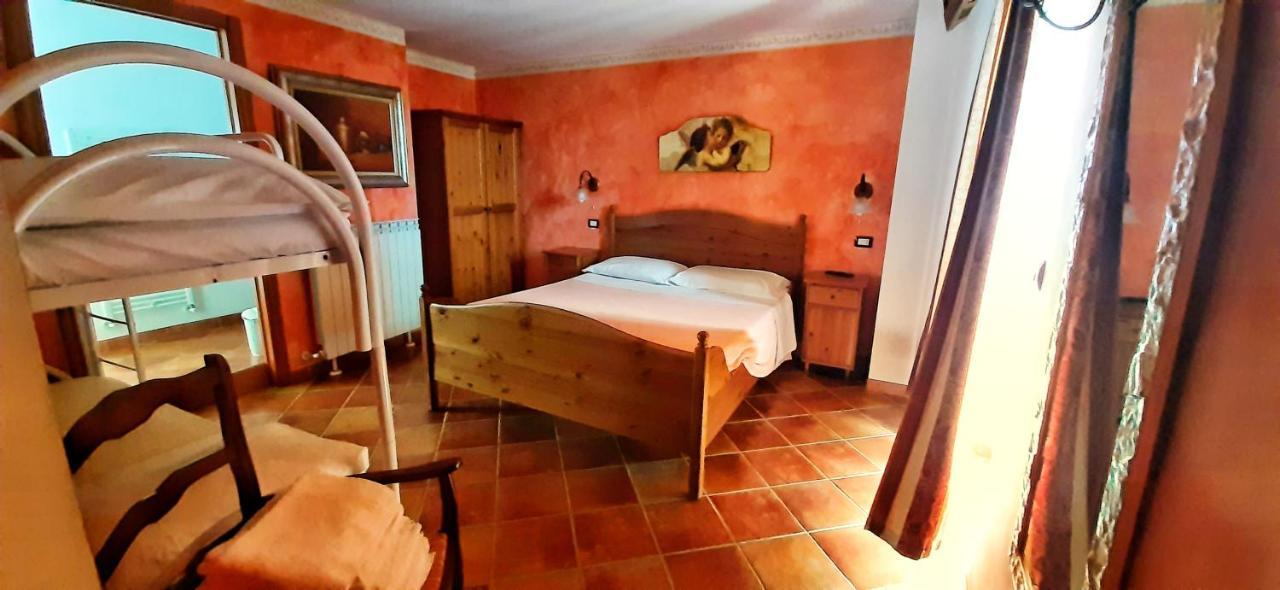 Casale Trusella Bed & Breakfast Ponti Room photo